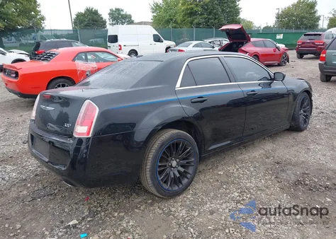 2012 Chrysler 300 S V8 from USA, damaged, VIN 2C3CCADT0CH315559